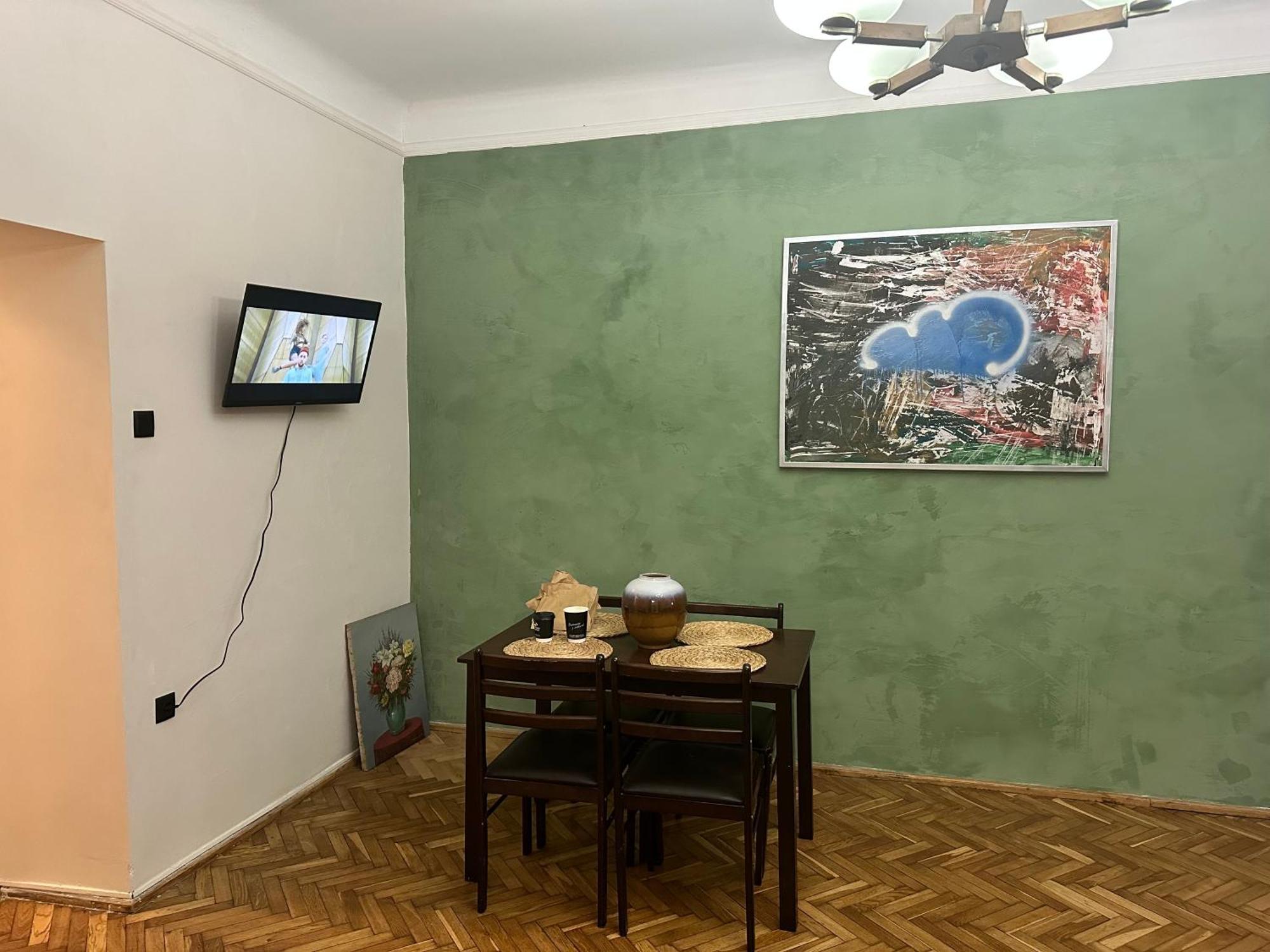 Art Apartment On Kylisha Str Λβιβ Εξωτερικό φωτογραφία