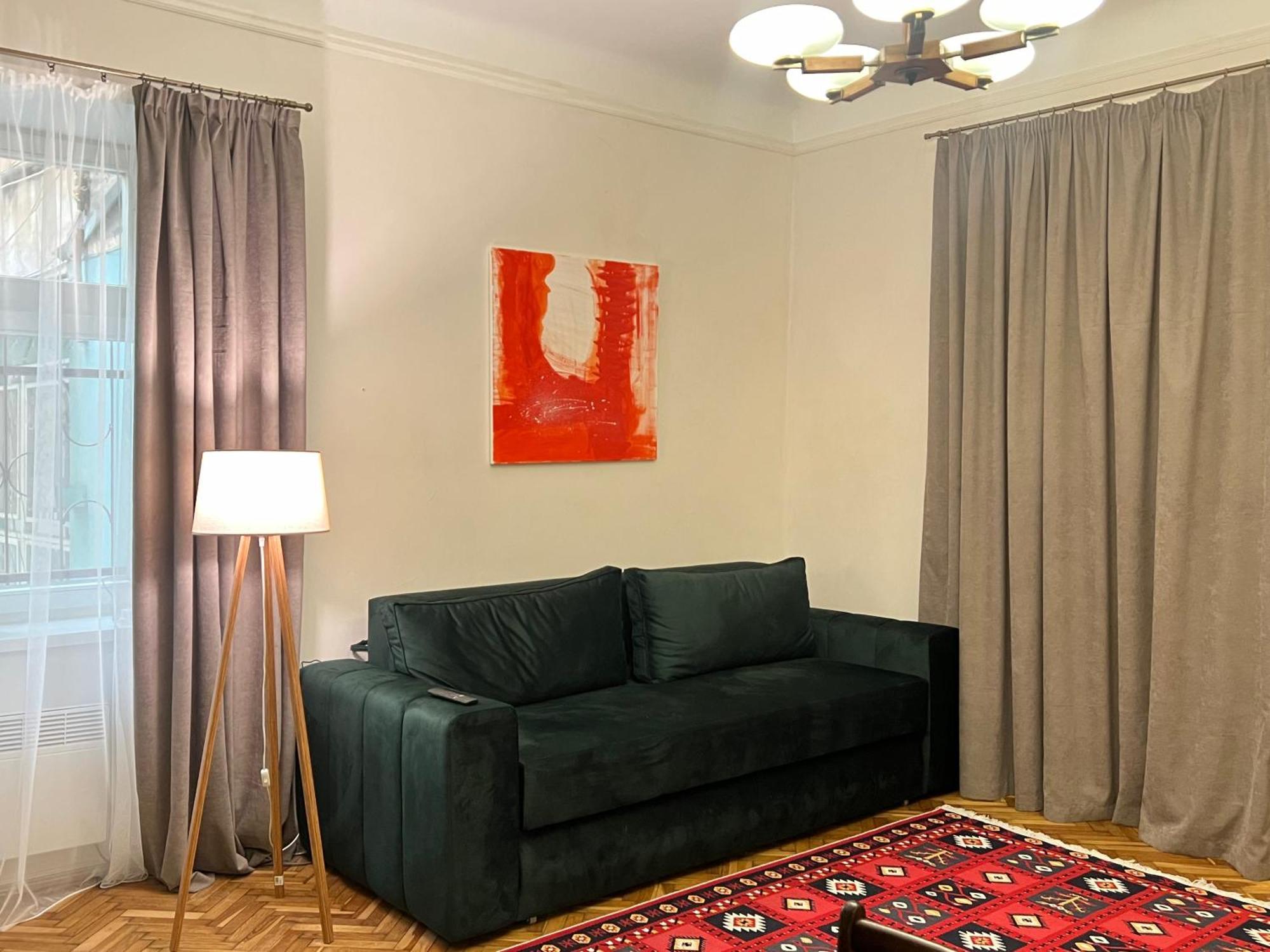 Art Apartment On Kylisha Str Λβιβ Εξωτερικό φωτογραφία