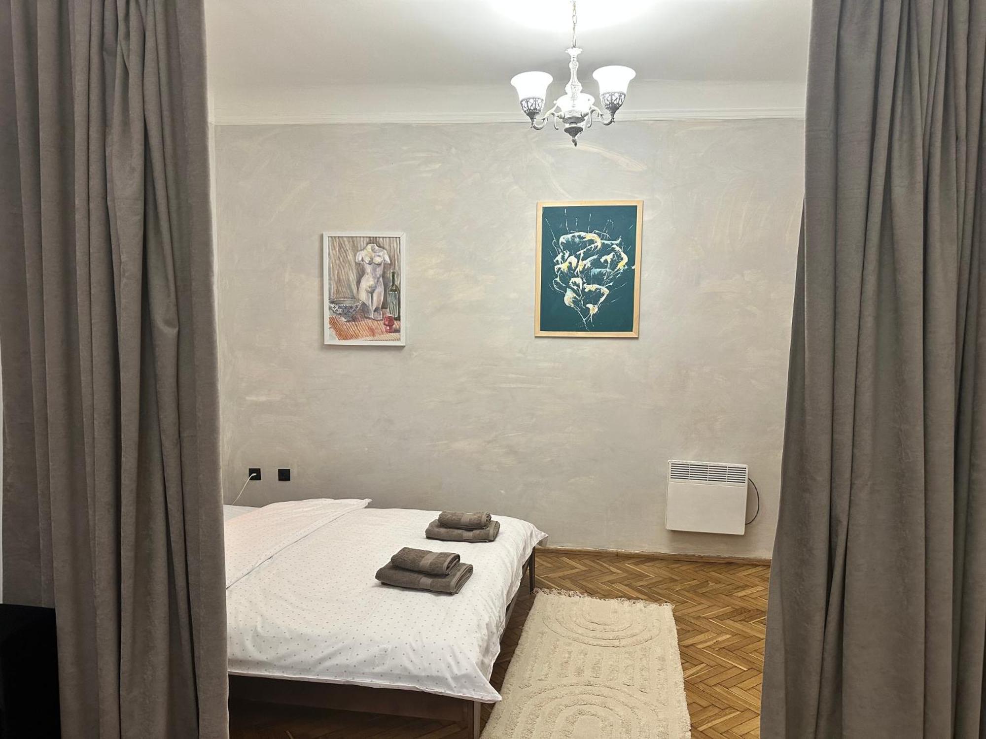 Art Apartment On Kylisha Str Λβιβ Εξωτερικό φωτογραφία